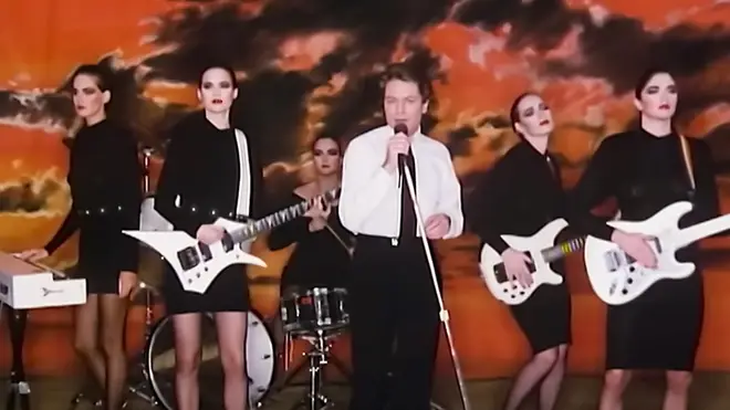 Robert Palmer in the 'Addicted to Love' music video