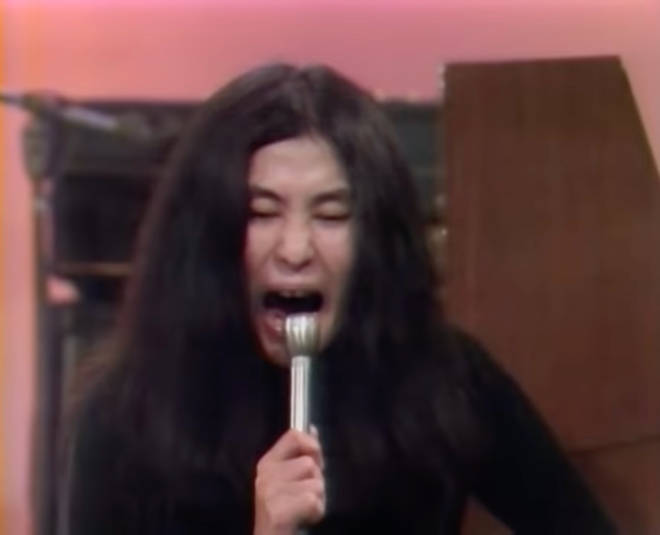 Yoko Ono in full flow on The Mike Douglas Show