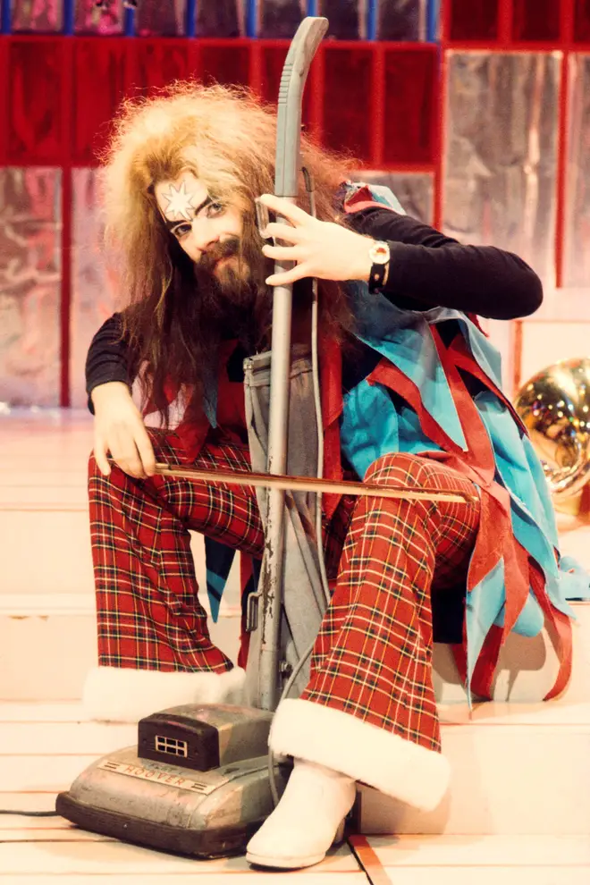 Roy Wood playing the vacuum cleaner on Top of the Pops