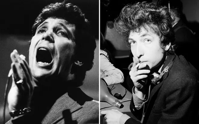 Tom Jones "wasn&squot;t struck" by Bob Dylan&squot;s singing voice after hearing it for the first time.