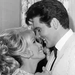 To celebrate what would have been Elvis Presley's 89th birthday on Monday (January 8), his former co-star Nancy Sinatra took to social media with an emotional tribute.